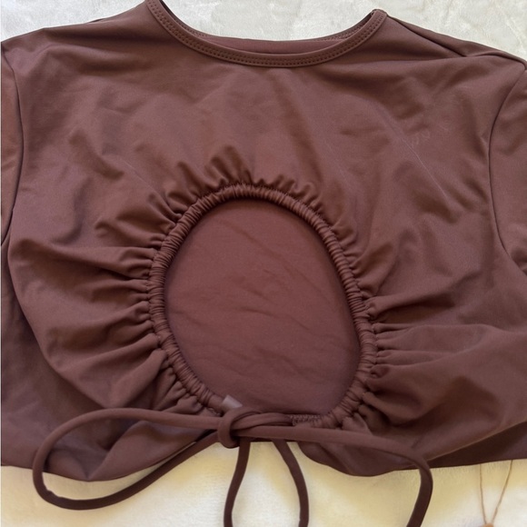 NWT skims recycled swim ruched tshirt - Picture 2 of 5